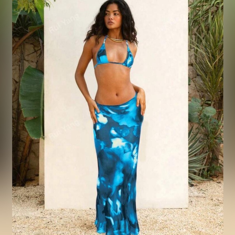 3 Piece Blue Bikini Set Never Worn